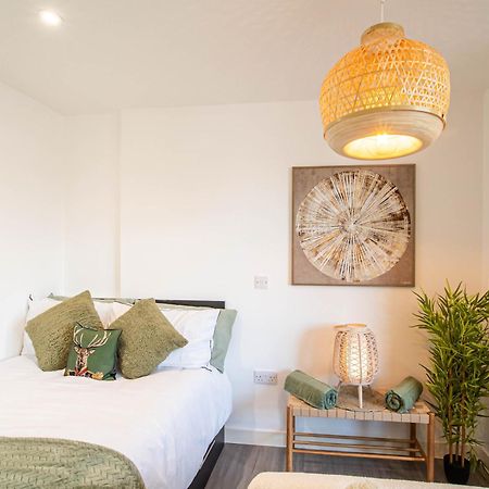 Lovely Studio Apartment Sheffield Bagian luar foto